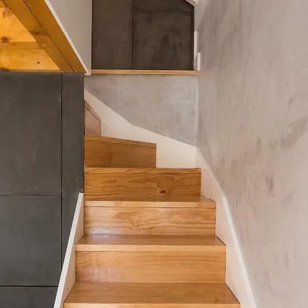 아파트 Gold & Grey Loft Almada