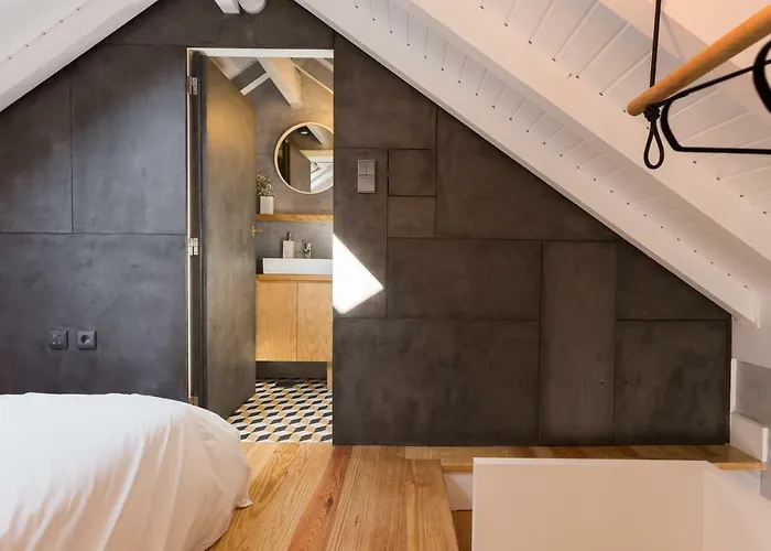 Lejlighed Gold & Grey Loft Almada *