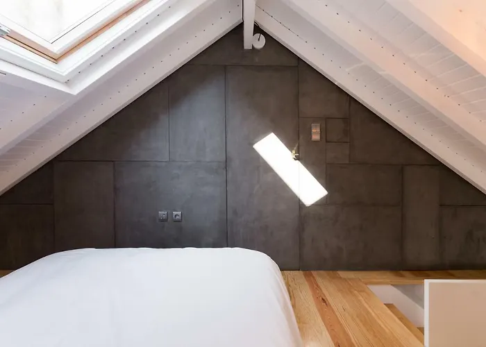 Gold & Grey Loft Almada Lejlighed