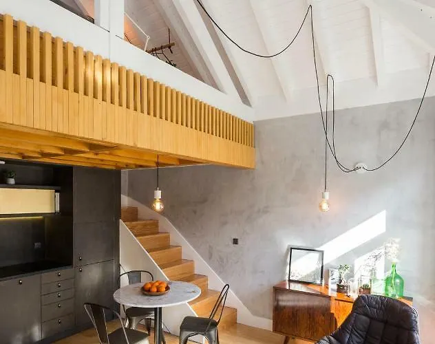 Lejlighed Gold & Grey Loft Almada