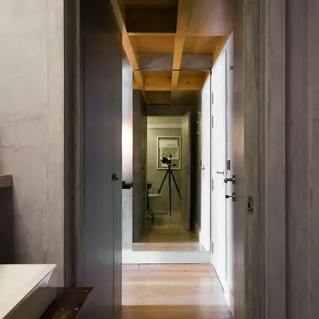 Apartament Gold & Grey Loft Almada *