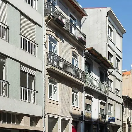 Gold & Grey Loft Almada