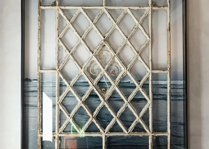 Gold & Grey Loft Almada * بورتو