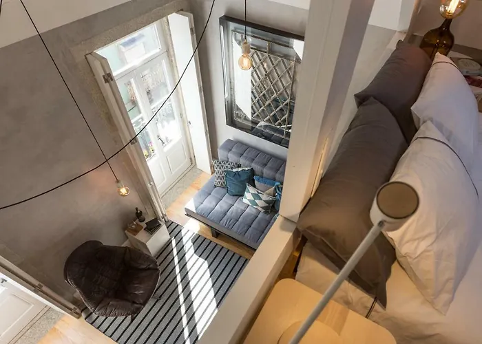 Gold & Grey Loft Almada Porto