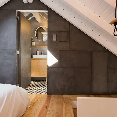 Apartment Gold & Grey Loft Almada *
