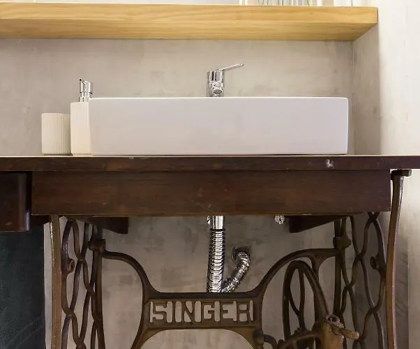 Gold & Grey Loft Almada Porto